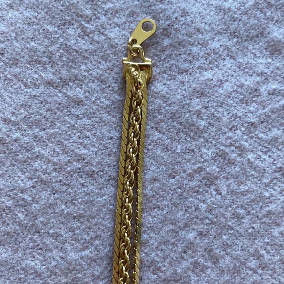 Vintage Gold Tone 3 Strand Necklace Stamped Korea - Picture 4 of 5